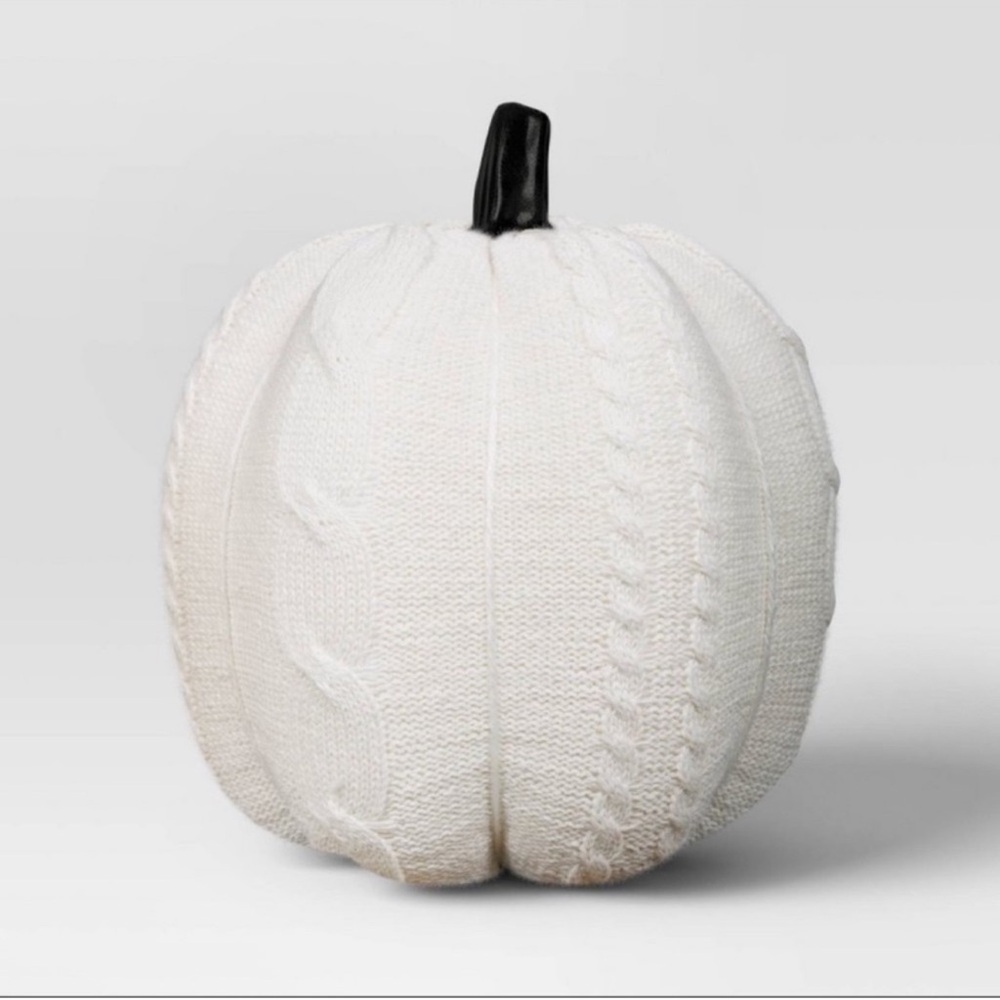 New! White Knit Cable Pumpkin Gorgeous Fall or Thanksgiving Decor